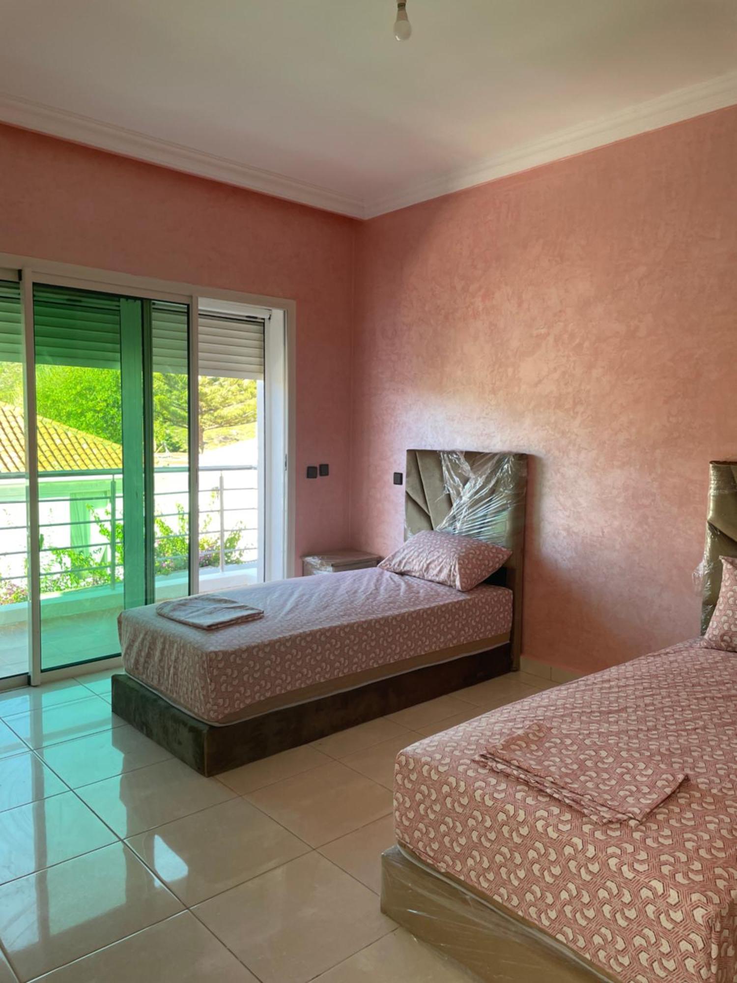 Villa Family Azure